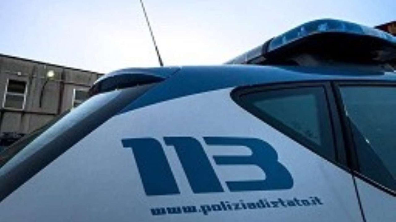 Napoli, blitz nel centro: due arresti per evasione e tentata rapina colpiscono i cittadini