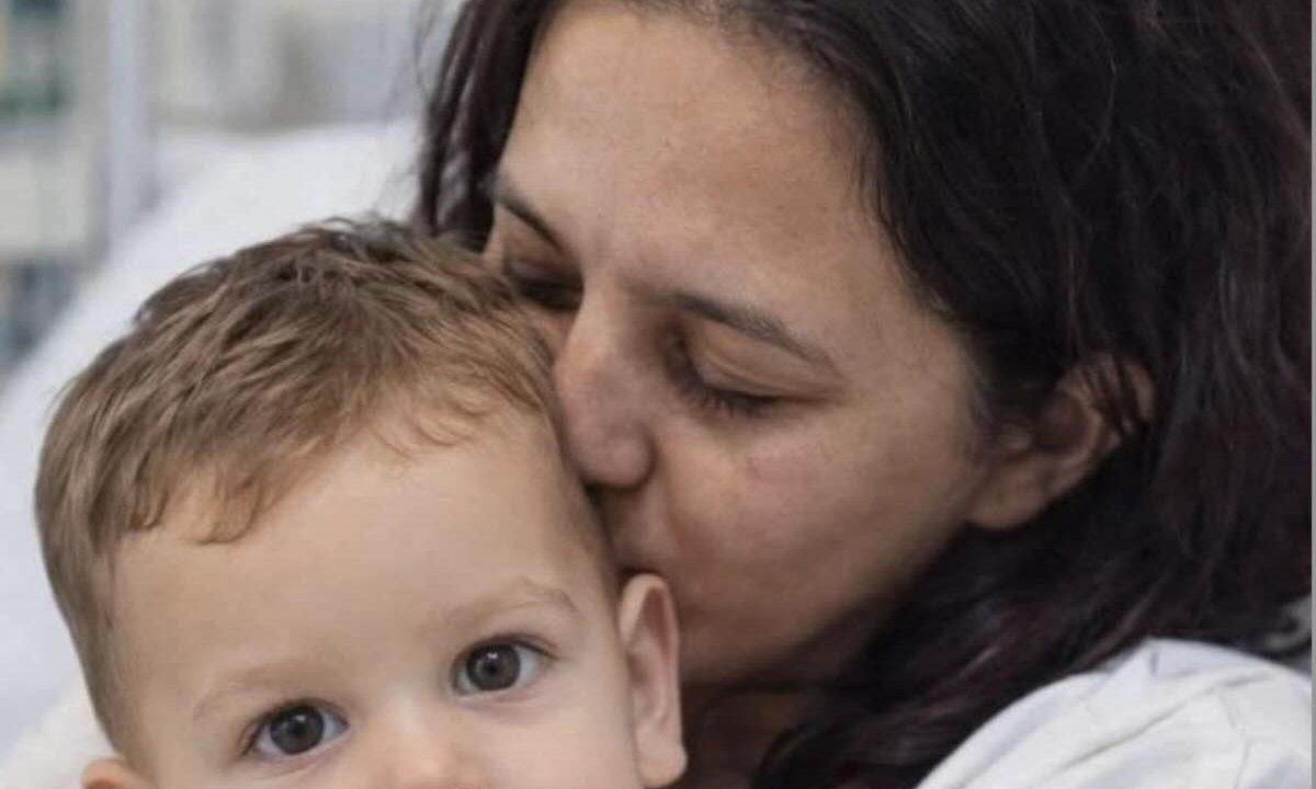 Mamma di Domenico presenta il suo libro «Un cuore bruciato» alla Camera: un messaggio di coraggio e…