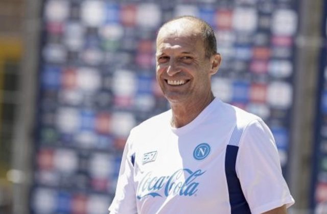 Napoli, Allegri in campo: «Siamo pronti a dare il massimo»
