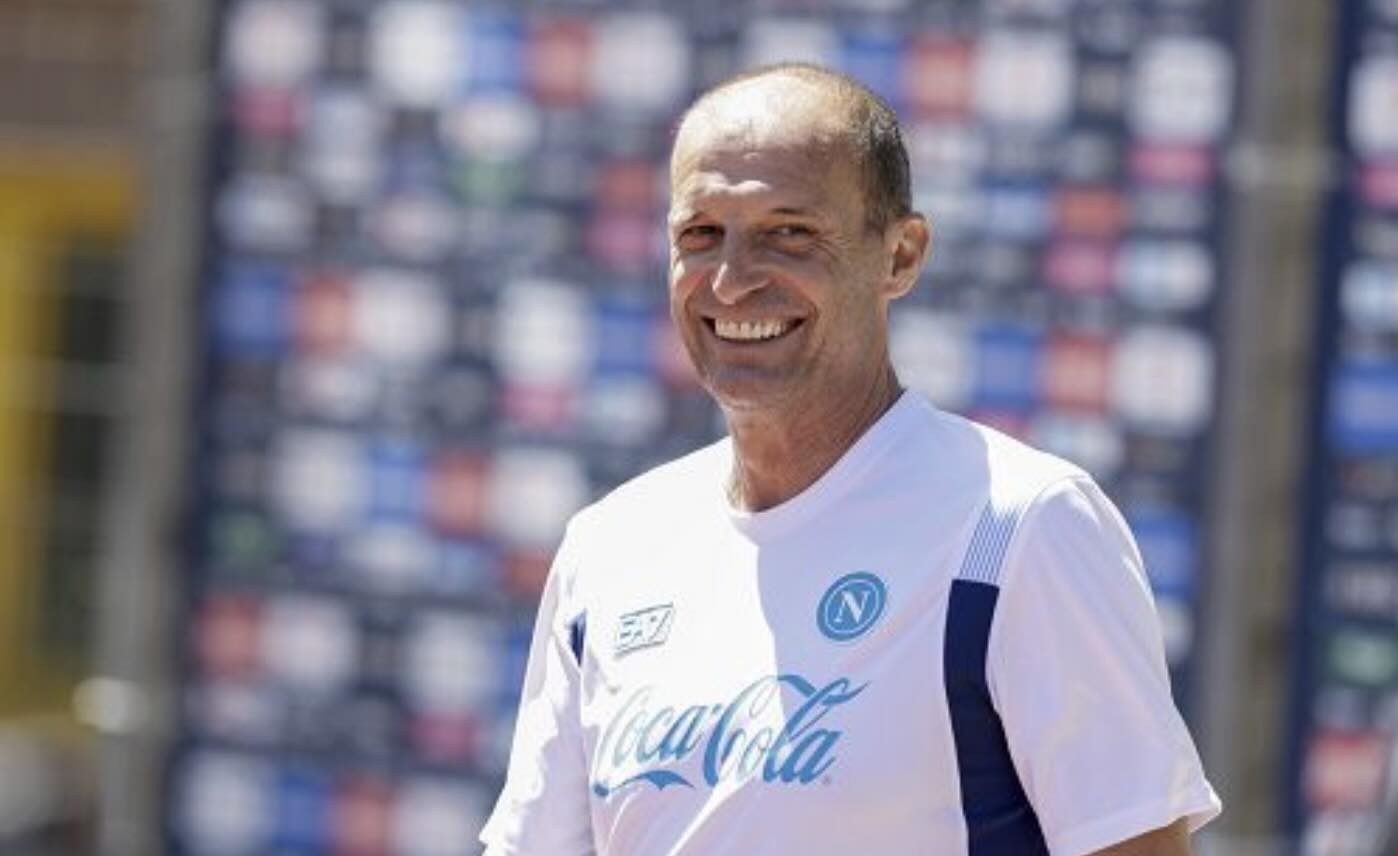 Napoli, Allegri in campo: «Siamo pronti a dare il massimo»