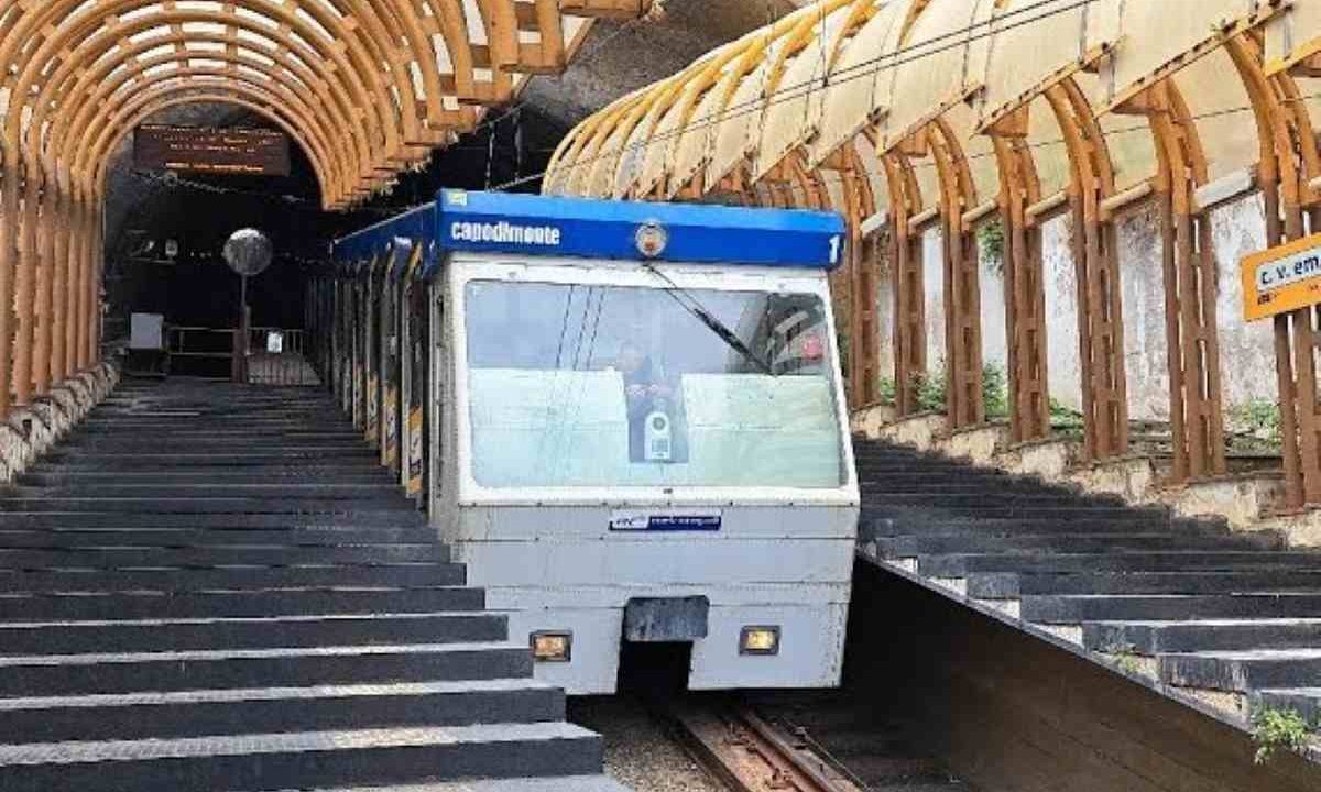 Modifiche al traffico in via Morghen: lavori alla funicolare di Montesanto fino al 31 luglio