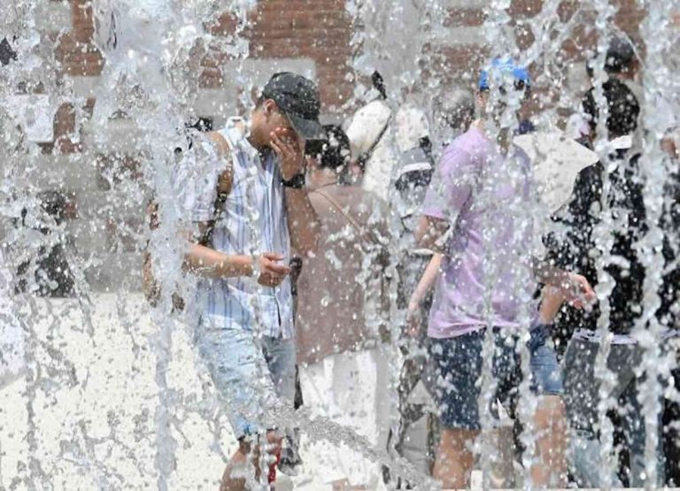 Caldo torrido in Campania: allerta estesa fino a lunedì sera per i cittadini