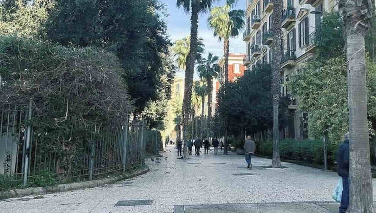 Allerta nel parco Mascagna: residenti chiedono interventi urgenti per la sicurezza delle aree pedonali