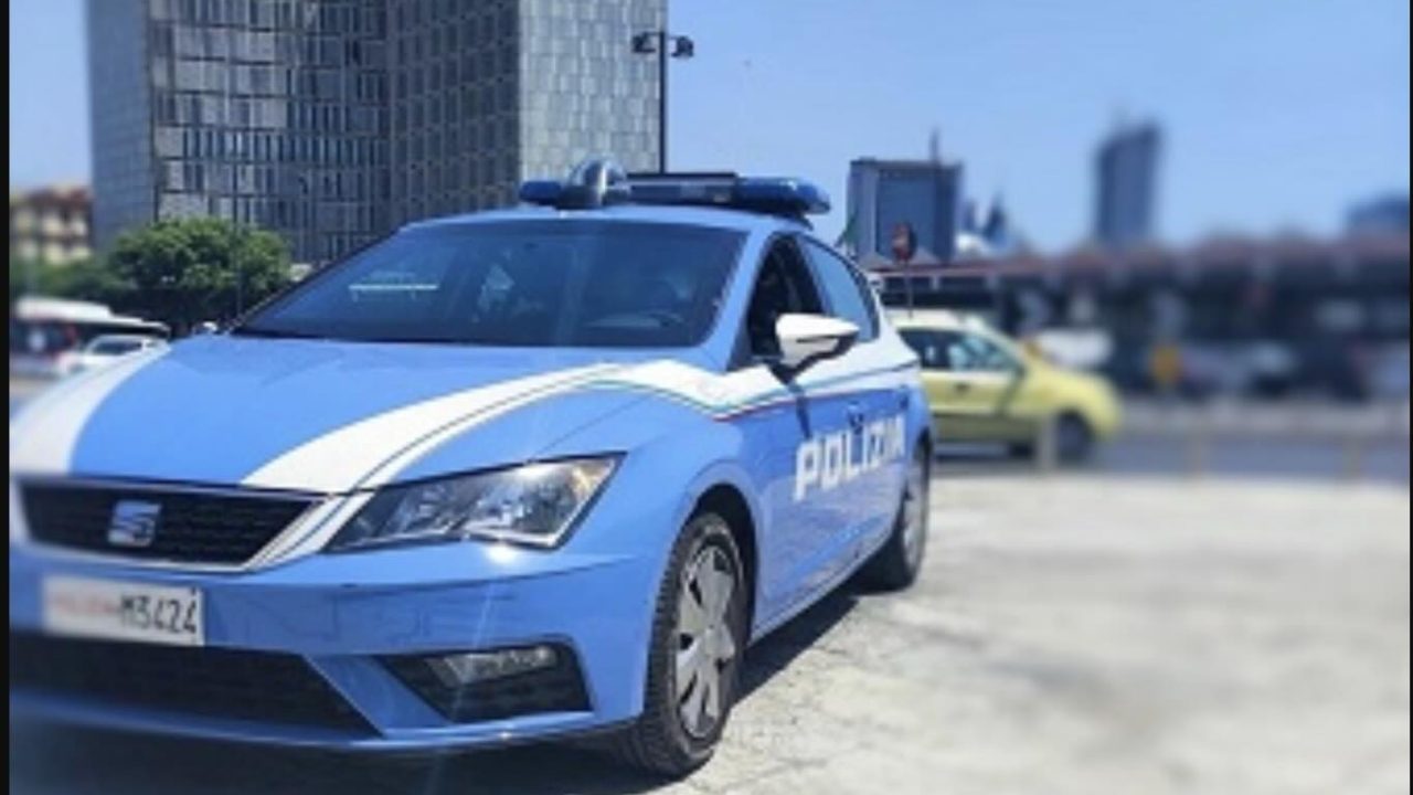 Piazza Garibaldi nel mirino: blitz delle forze dell’ordine, 45 identificati e multe scattate