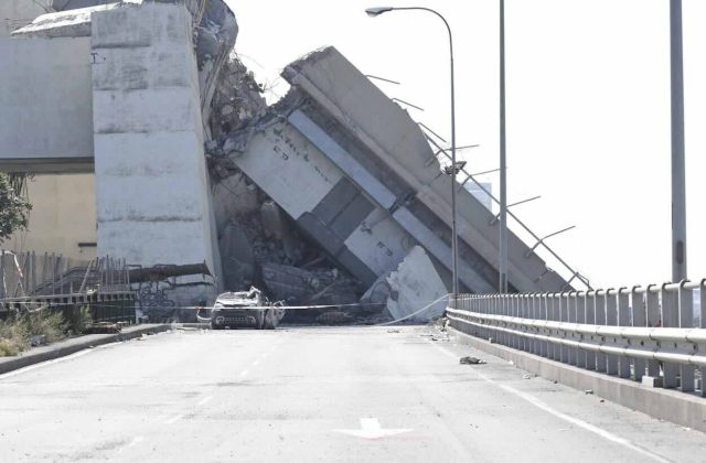 Ponte Morandi, colpo al cuore: 12 anni per Castellucci e pene per i colpevoli di Aspi e Spea