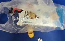 Cocaina camuffata tra i biscotti: scoperto traffico in ospedale a Pozzuoli