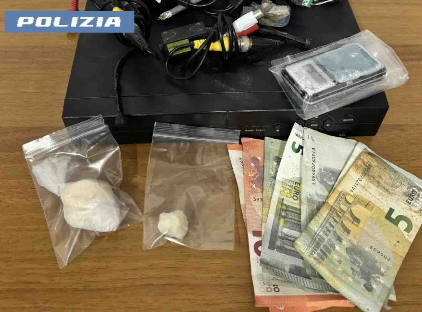 Supermercato della droga a San Giovanni: 35enne finisce in manette