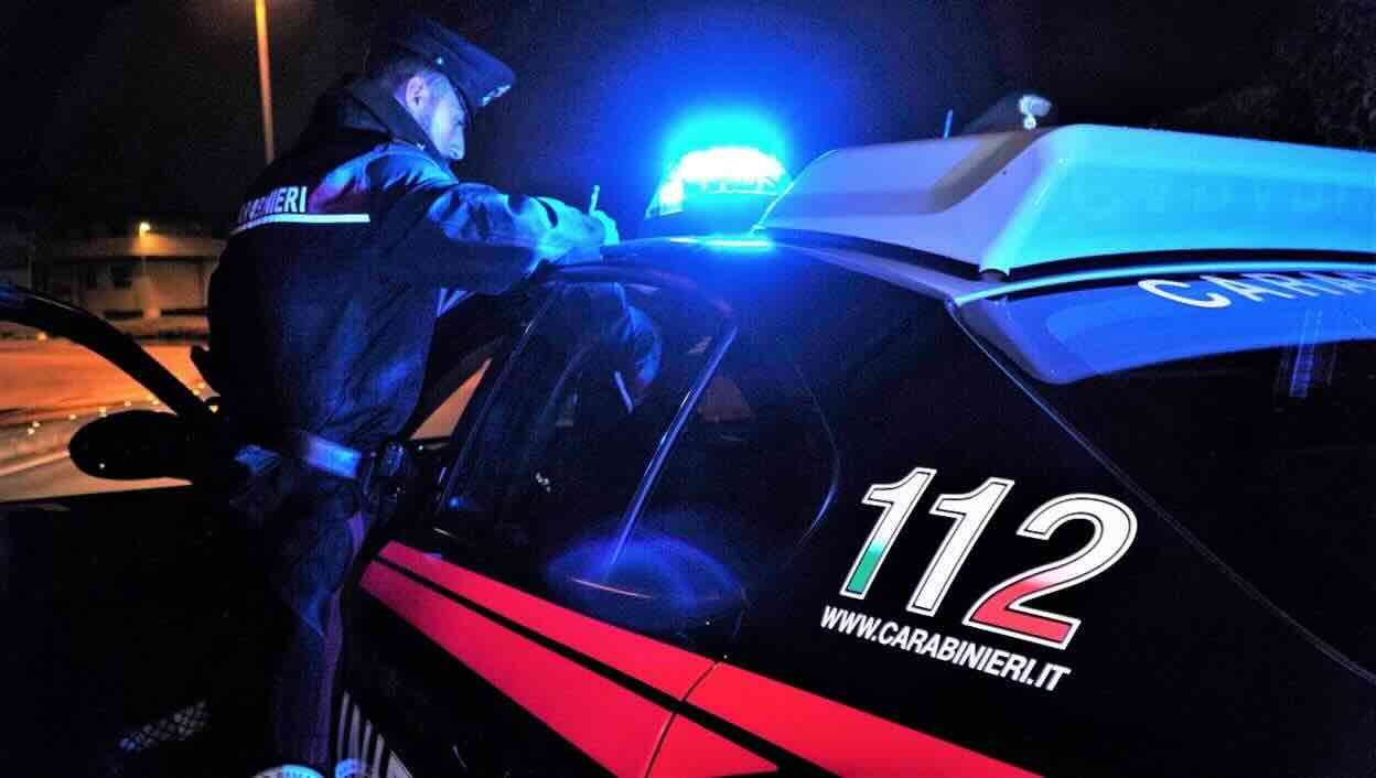 Due giovani in trasferta a Napoli: arresto per droga durante un controllo della polizia