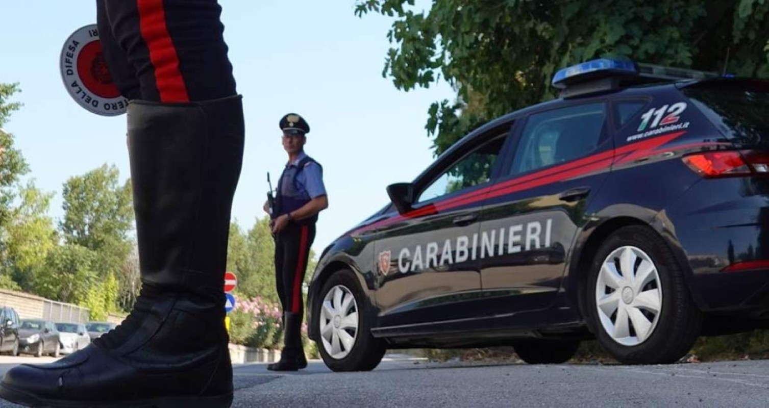 San Nicola La Strada, padre aggredito davanti ai figli: due parcheggiatori abusivi in manette
