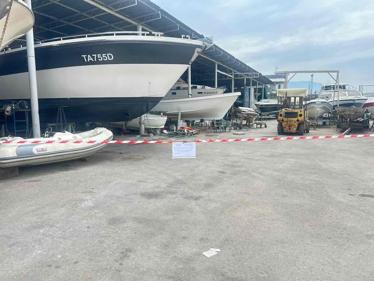 Cantiere nautico a Boscoreale chiuso: scattano controlli per scarichi abusivi e rifiuti in strada