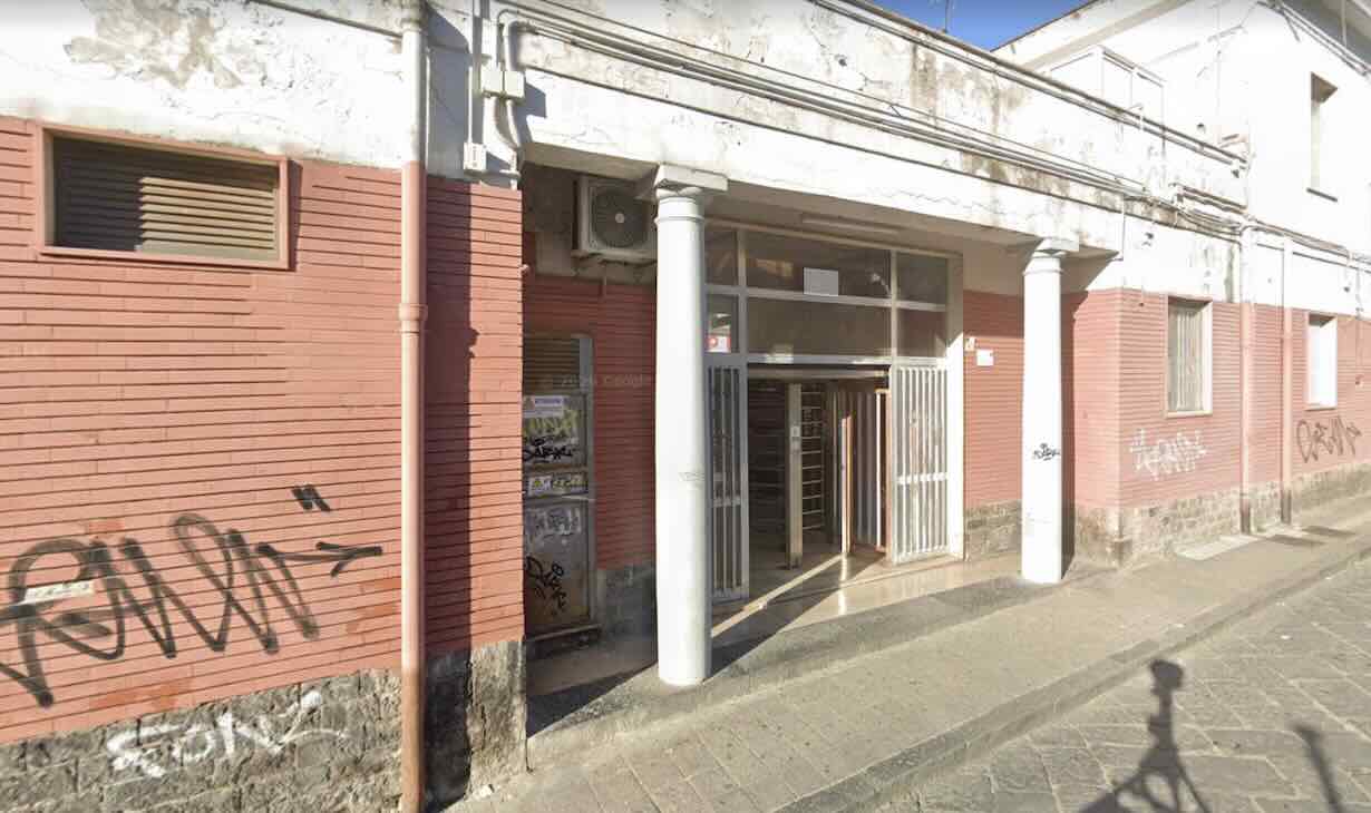 San Giuseppe Vesuviano: 19enne arrestato per spaccio di droga alla stazione Circumvesuviana