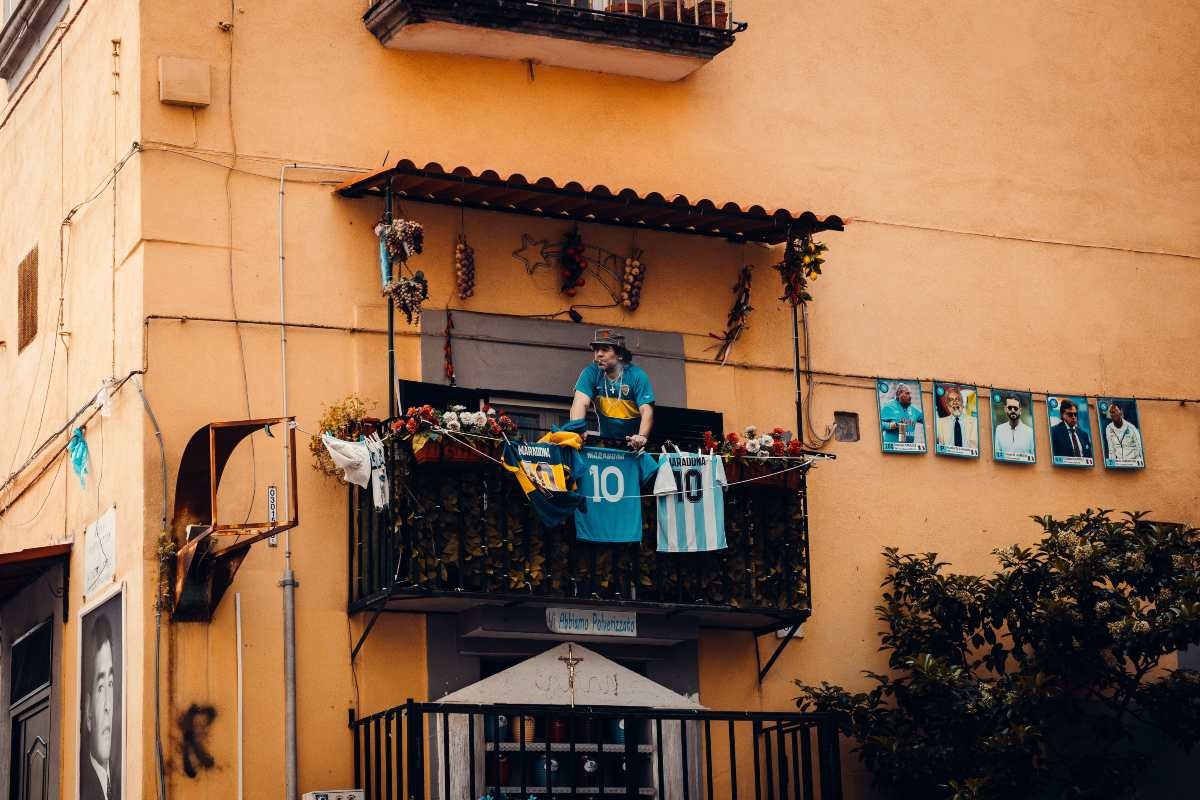 Napoli, la magia della 10: il ritiro della maglia che commuove i tifosi