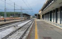 Giovane operaio RFI perde la vita in un tragico incidente sul lavoro nel Casertano