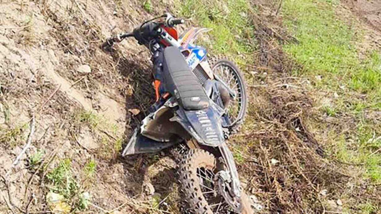 Schianto mortale a Napoli: un giovane di 15 anni perde la vita in un incidente in moto da cross