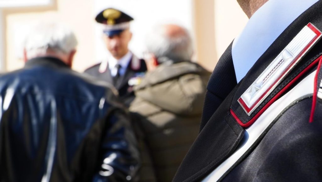 Truffa a Napoli, anziano inseguito e salvato: fermato il colpevole in flagranza