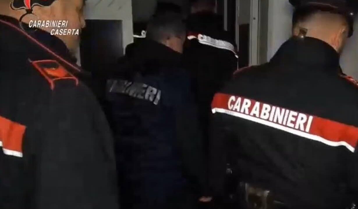 Boss dei Casalesi torna a Napoli: fermato Autiero nel tentativo di riappropriarsi del territorio