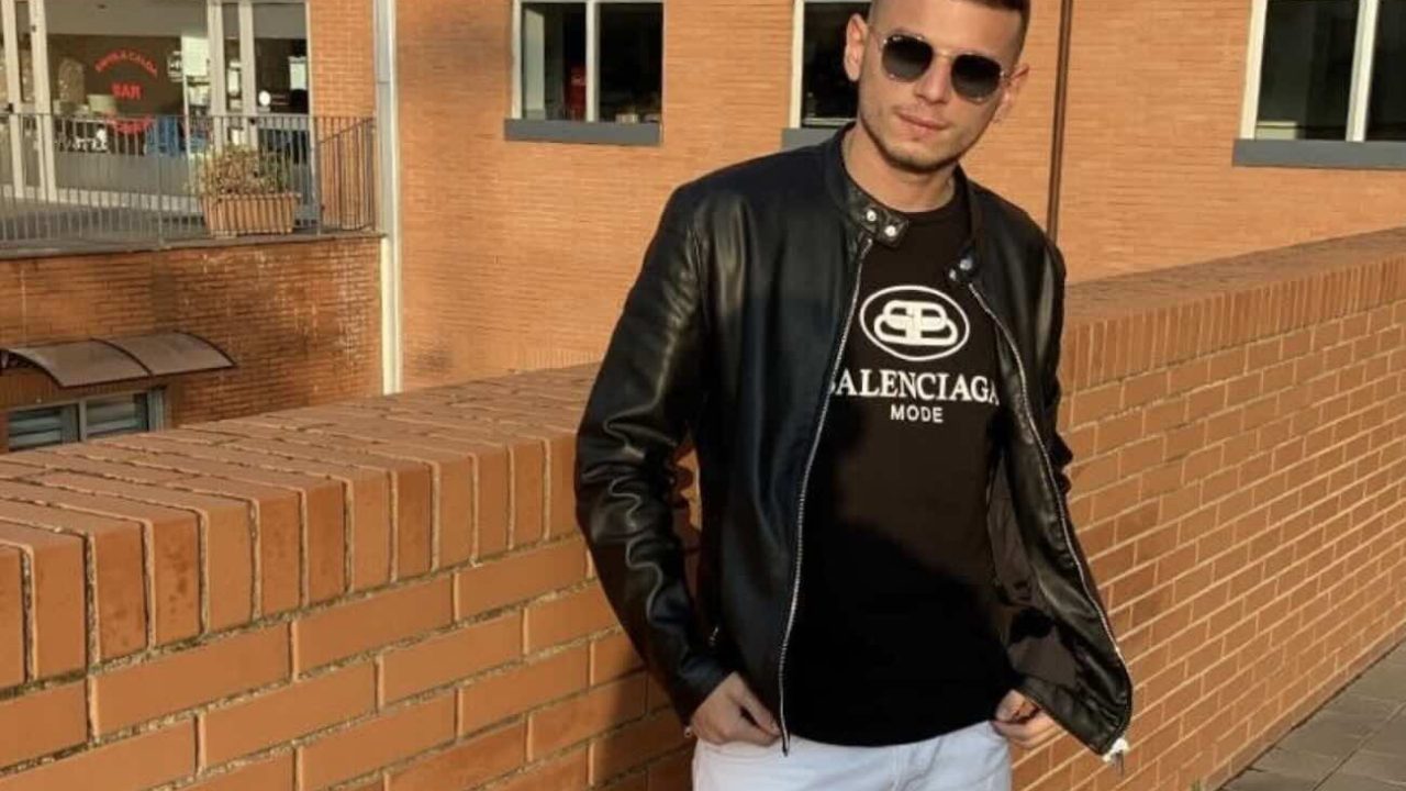 Malore improvviso in discoteca a Varcaturo: un 27enne perde la vita, avviata l’inchiesta