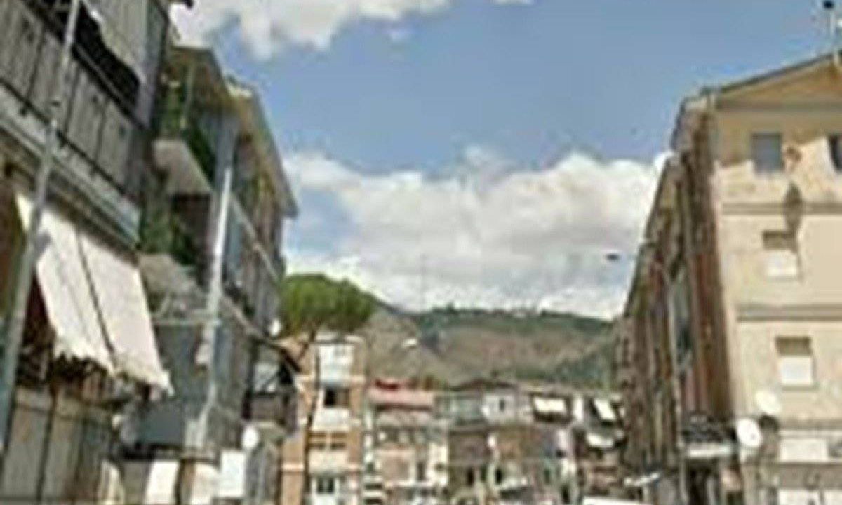 Rione Traiano, due fratelli tornano in libertà: trovati 6 chili di cocaina in casa