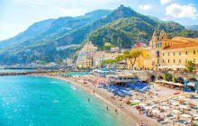 Praiano e la sua autenticità incantano il mondo: la Costiera Amalfitana in vetta alla classifica di Condé Nast Traveler