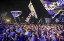 60.000 cuori azzurri si riuniscono in Piazza del Plebiscito per il Centenario: una festa che fa battere Napoli!