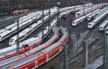 Ritorna la normalità: treni in movimento da Napoli dopo il terremoto nei Campi Flegrei