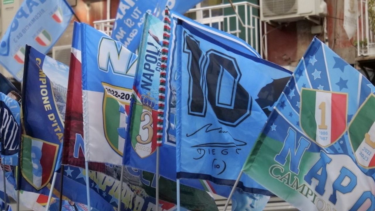 Napoli celebra il centenario: un evento imperdibile in esclusiva su Rai3!