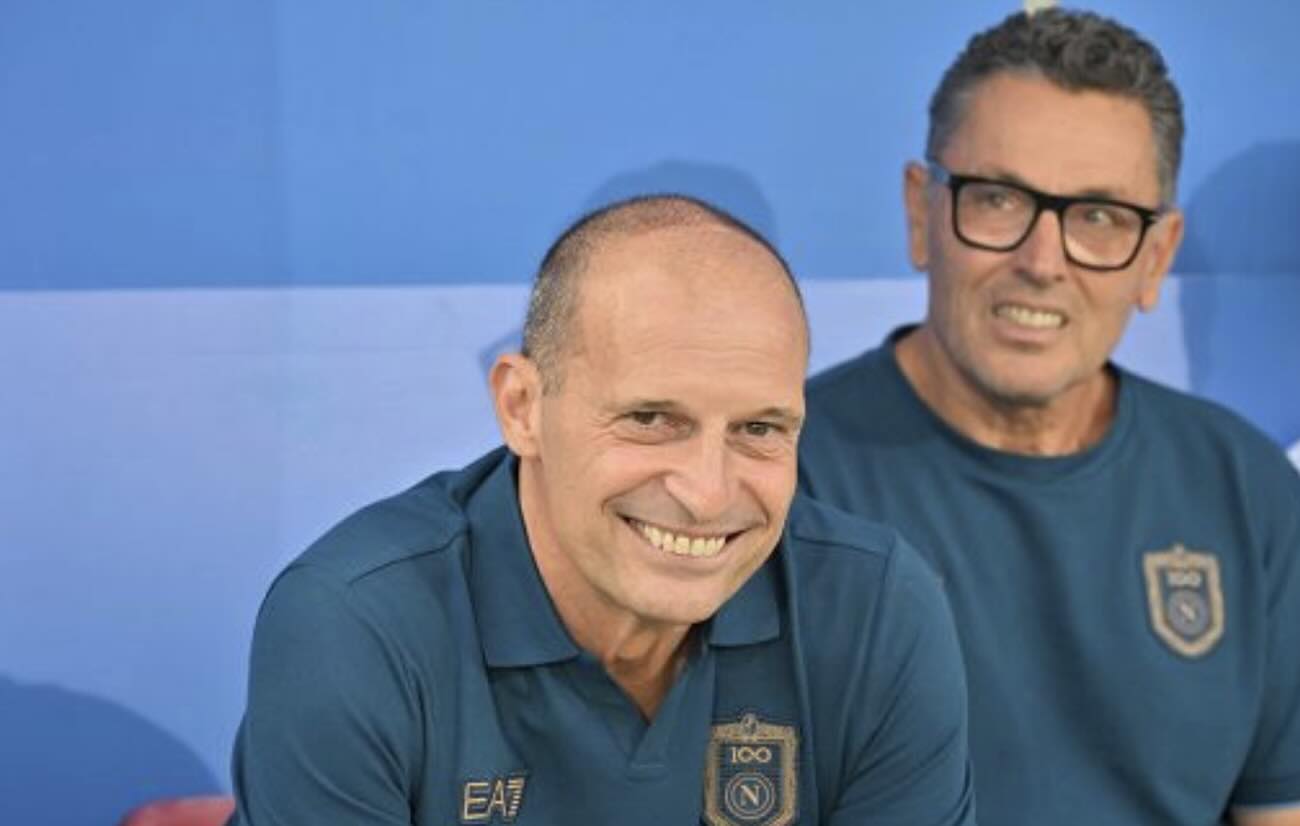 Napoli vince contro l’Osasuna, ma il mercato continua a turbare i tifosi azzurri