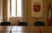 Cento milioni a Gori: rimettere le tubature o rimpinguare privilegi?