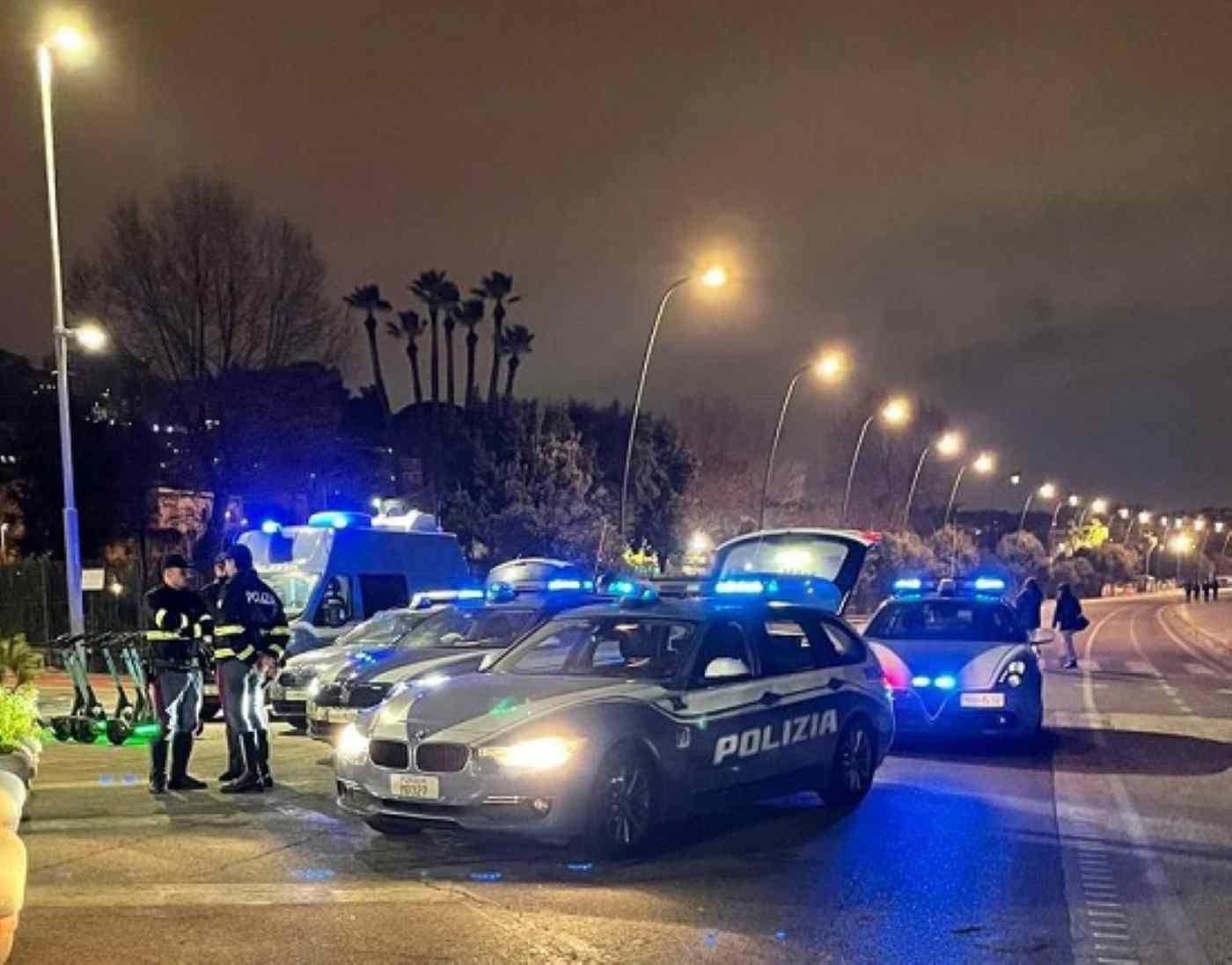 Controllo della polizia ad Afragola: arrestato 31enne con stupefacenti e denaro contante
