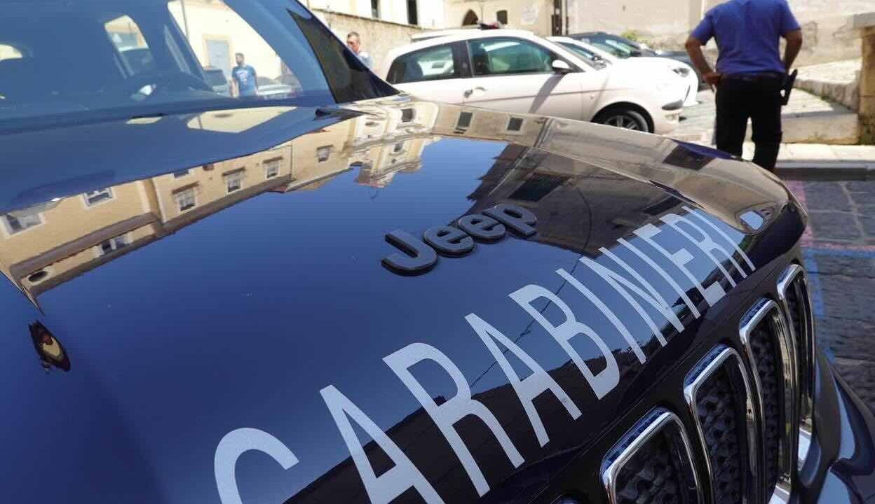 Intervento tempestivo dei Carabinieri salva neonata in gravi difficoltà respiratorie a Piana di Monte Verna