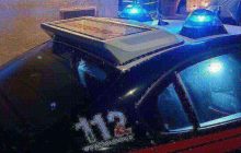 Controllo della polizia a Casoria: tre giovani denunciati dopo una pericolosa fuga contromano