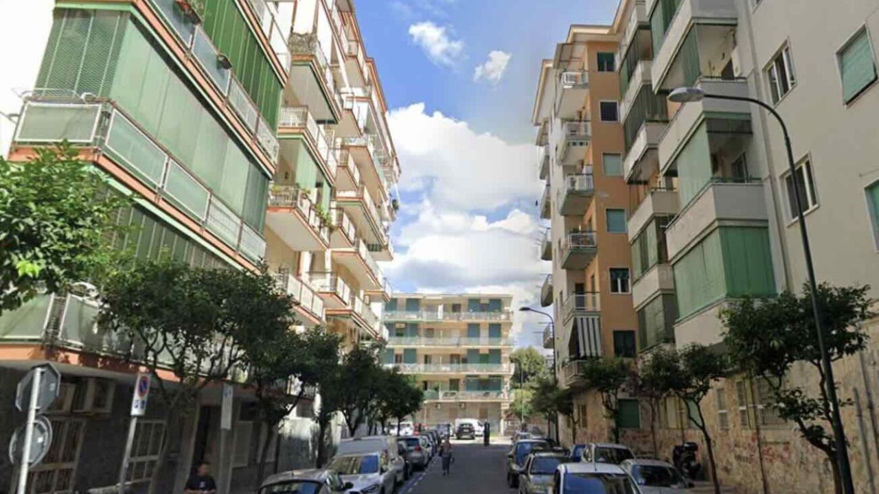 Tragedia a Portici: anziana di 82 anni e nipote di 43 trovati senza vita in casa