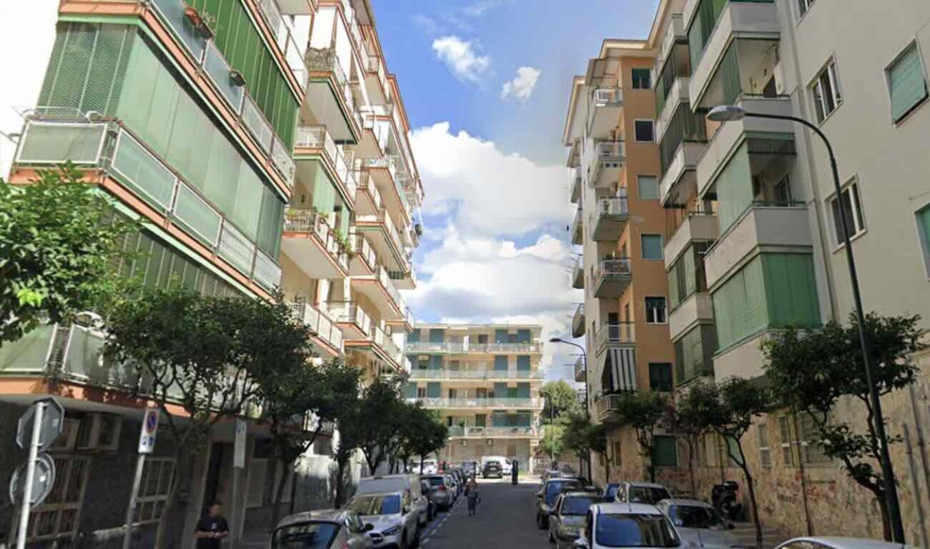 Tragedia a Portici: anziana di 82 anni e nipote di 43 trovati senza vita in casa