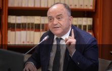 Domiciliari, cura e controllo: la strategia che Napoli deve scegliere per non lasciare terreno alle mafie