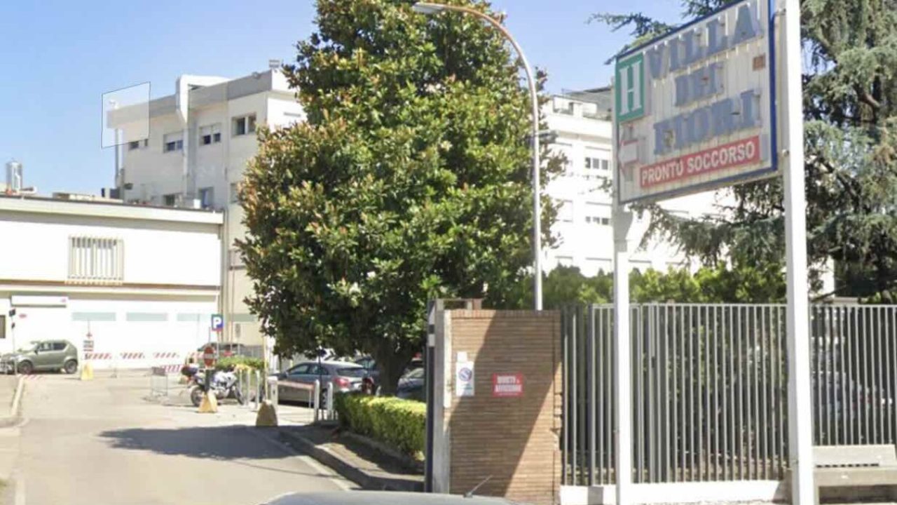Tragedia ad Acerra, un giovane di 19 anni perde la vita in ospedale: disposta l’autopsia per fare chiarezza