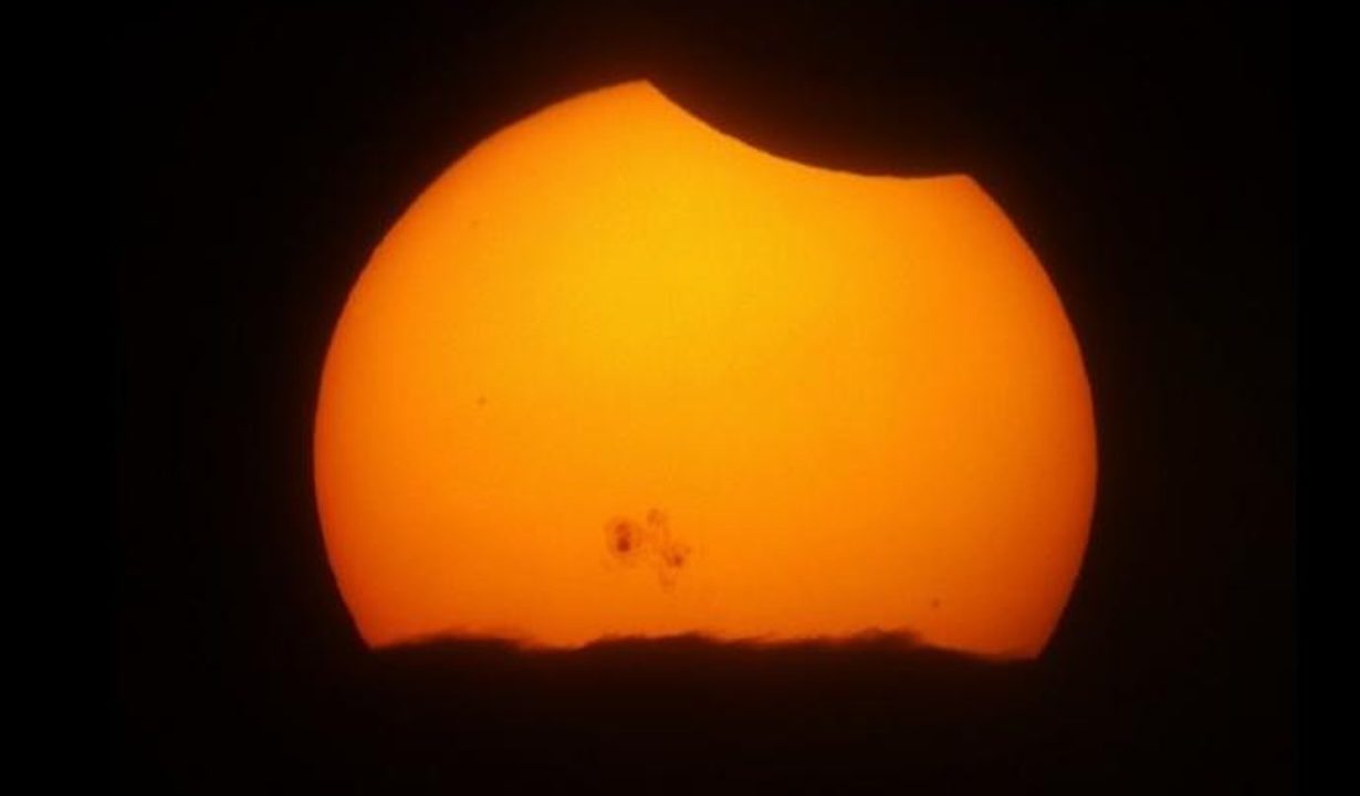 Eclisse parziale di Sole: Torino al centro dell’osservazione il 12 agosto con eventi speciali e trasporti potenziati