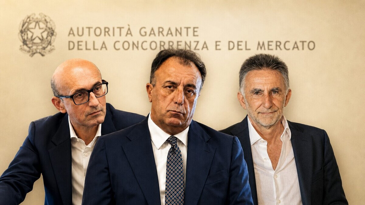 Estate in tilt: ritardi della Circumvesuviana e protesta dei tassisti mettono Napoli sulla corda