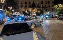 Controlli straordinari a Napoli per Ferragosto: 316 multe, 13 arresti e lotta al crimine nei luoghi di aggregazione