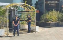 Grand Hotel Salerno chiuso: la Polizia municipale interviene per debiti milionario con il Comune