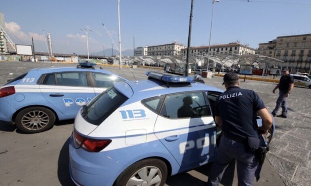 Sicurezza rafforzata a Napoli: Piazza Garibaldi sotto stretta sorveglianza delle forze dell’ordine
