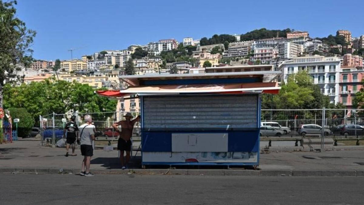 Lungomare, via i chioschi per la Coppa America: tra allestimenti e conti che non tornano