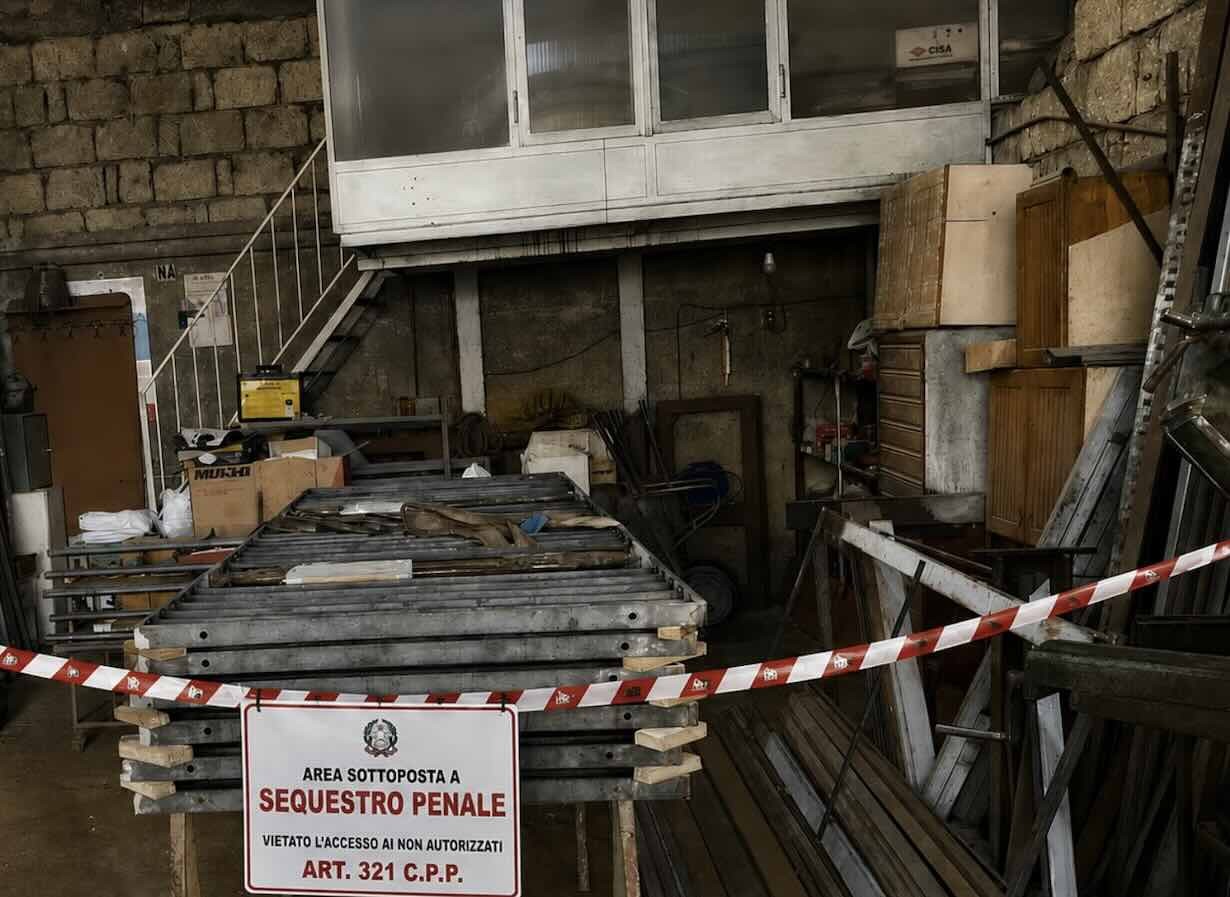 Casoria, blitz nel distretto industriale: scattano sequestri e multe per 12mila euro