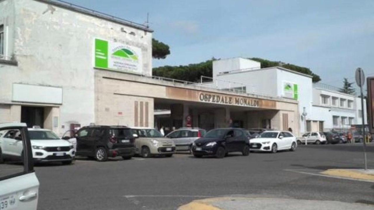 Ospedale dei Colli di Napoli: condanna per infezione in corsia, 350mila euro ai familiari per danni