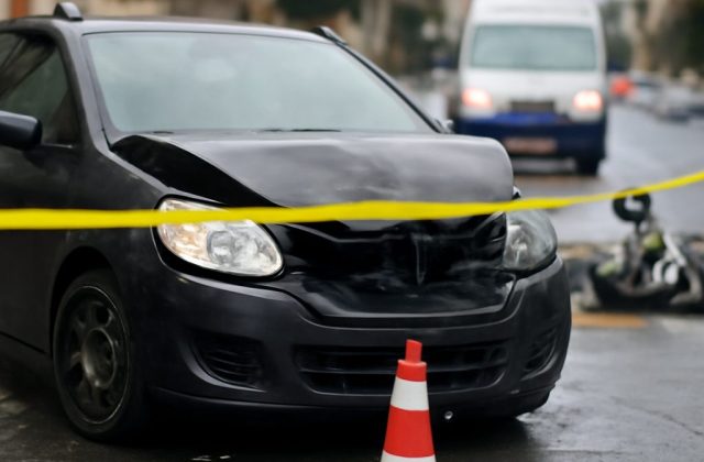 Napoli, un uomo in fin di vita mentre la città resta alla finestra