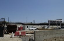 Napoli, incidente in cantiere: un operaio lotta tra la vita e la morte dopo essere colpito da lastre di vetro