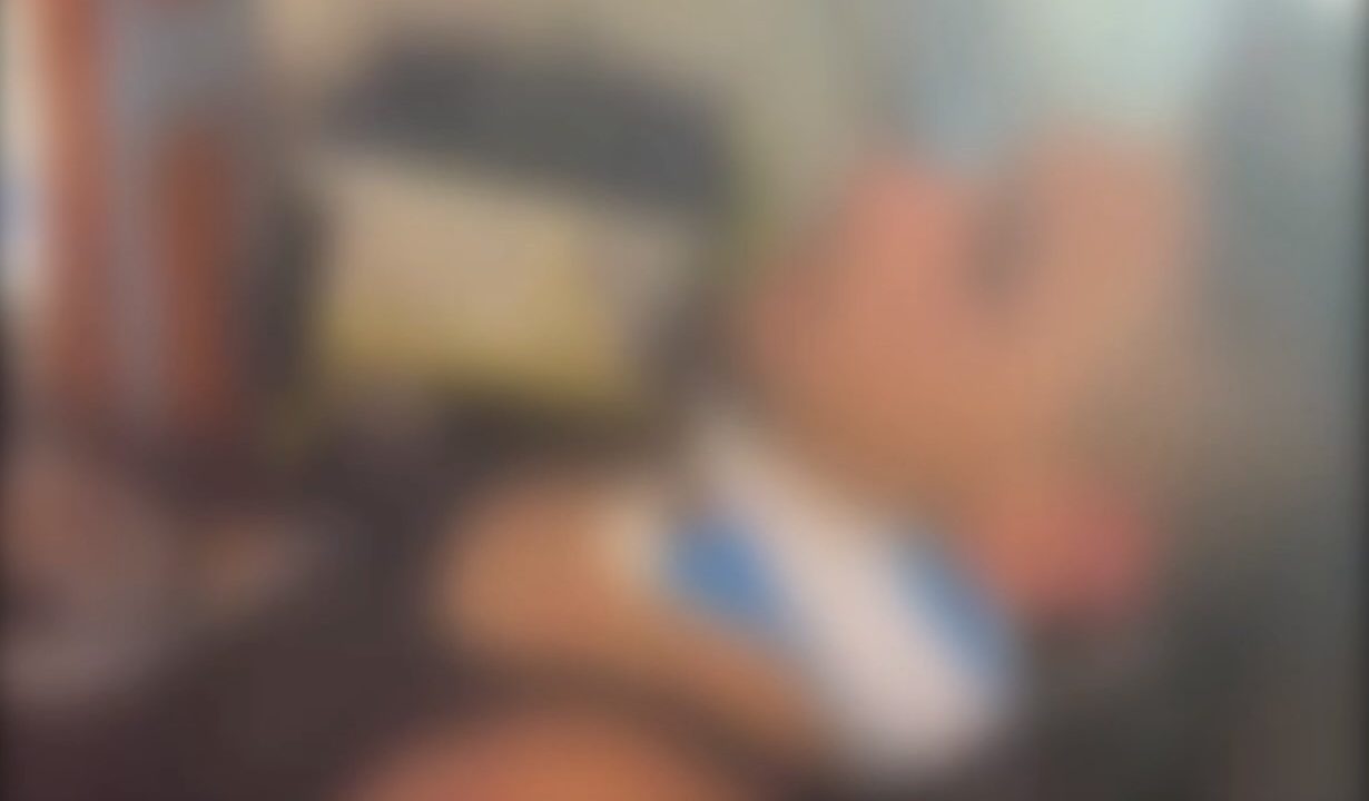 Napoli, violenza di gruppo in strada: padre e figlio sequestrati e picchiati senza pietà