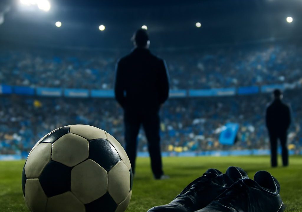 100 punti, zero risposte: la festa calcistica che nasconde l’amnesia delle istituzioni