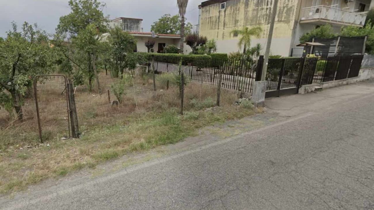 Spari in via D’Annunzio a Ottaviano: paura tra i residenti per l’attacco all’abitazione
