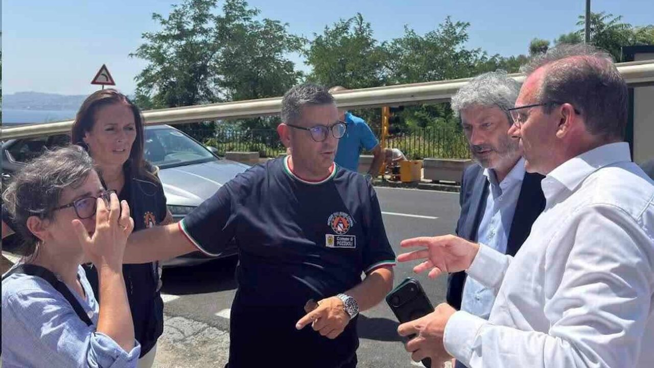 Pozzuoli, emergenza sfollati: oltre mille famiglie in attesa di soluzioni definitive