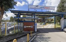 Pozzuoli, blitz dei carabinieri: un 46enne arrestato mentre tenta di disfarsi di cocaina nel parcheggio dell’ospedale